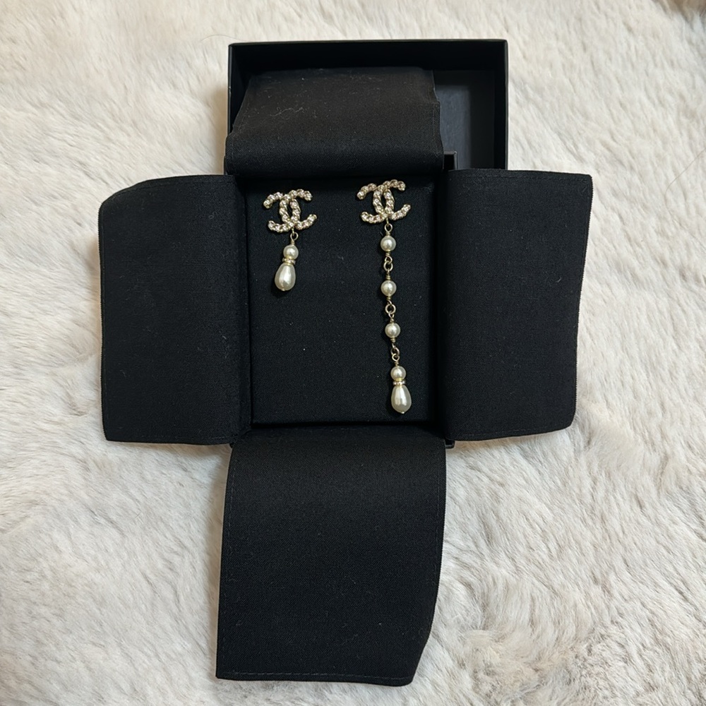 Chanel rare long drop earrings